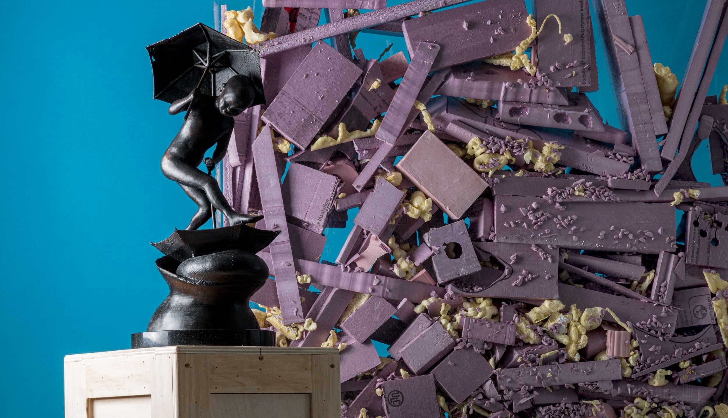 Explore a curated collection of fine art from Quebec & Canadian artists. Start your collection today.